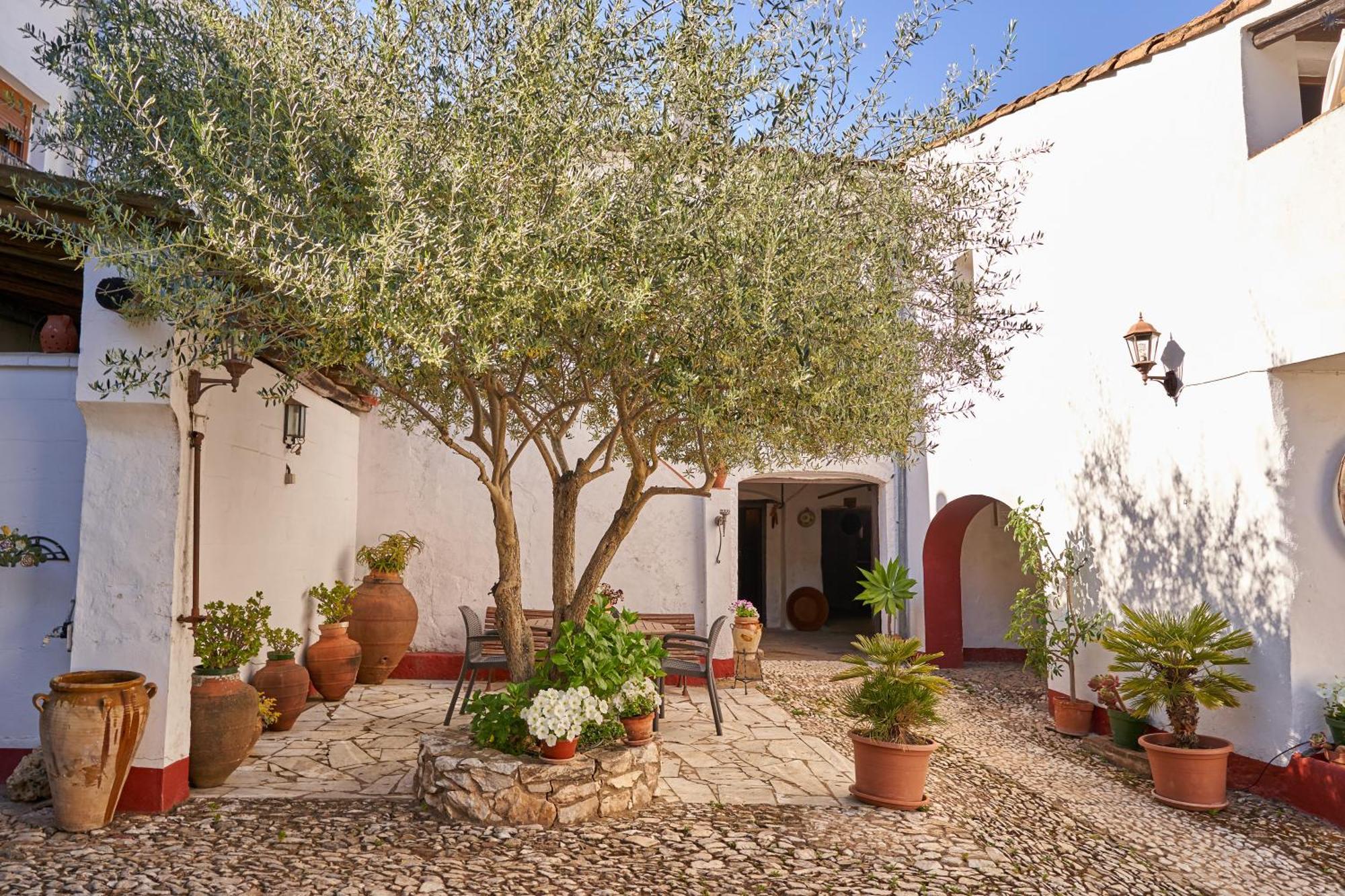 El Tragaluz - Casas en el pueblo para 4 personas Fuenteheridos Exterior foto
