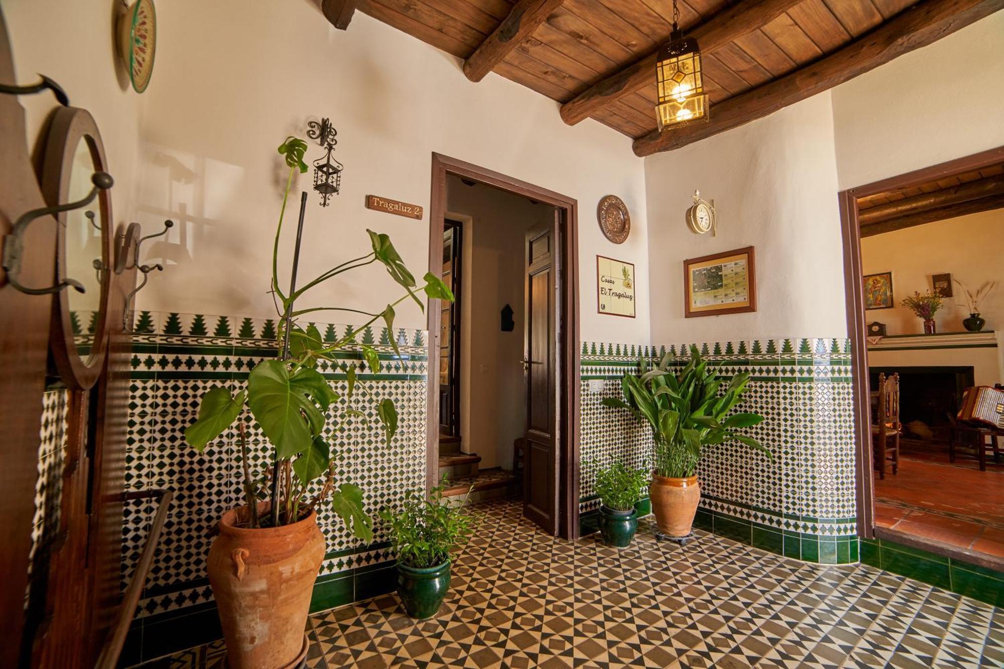El Tragaluz - Casas en el pueblo para 4 personas Fuenteheridos Exterior foto